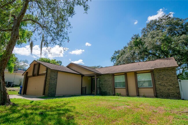 Building Photo - 1512 Prairie Lake Blvd