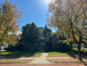 Building Photo - 1934 E Fieldstone Ln