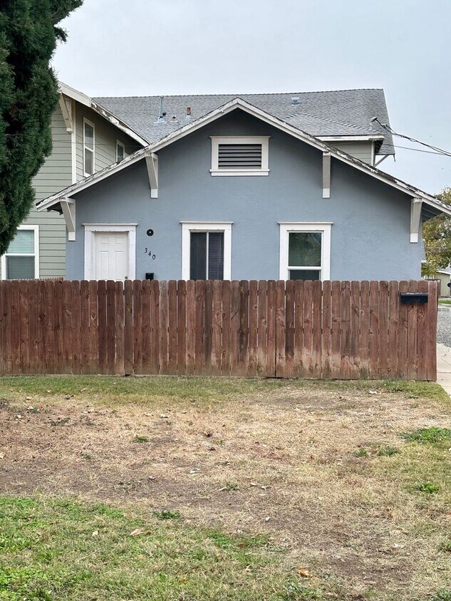 Primary Photo - 2 Bedroom House Coming Soon!