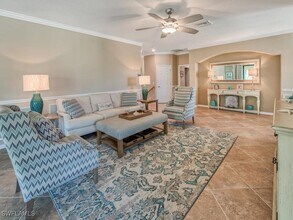 Building Photo - 9484 Casoria Ct