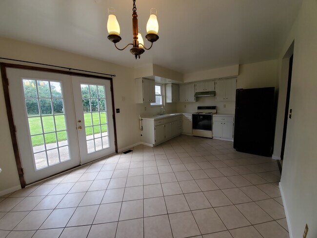 Building Photo - 3402 Kingsreach Ln