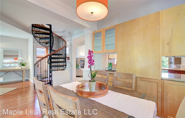 Building Photo - 2 br, 3 bath House - 2411 N 39th St