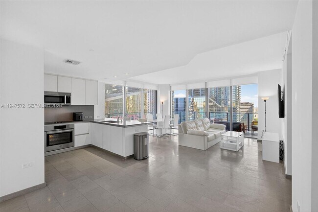 Foto del edificio - 68 SE 6th St