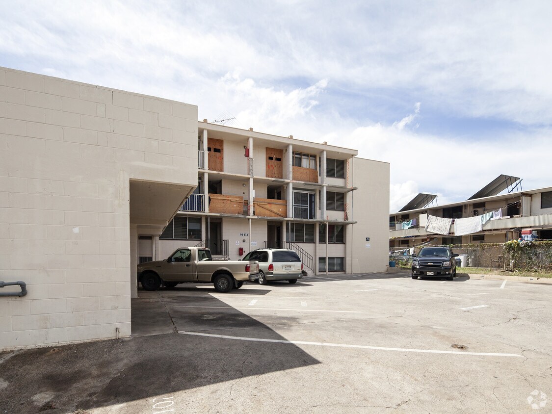Building Photo - 94-333 Pupuole St