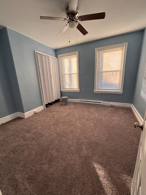 Foto del edificio - 2437 N Colorado St