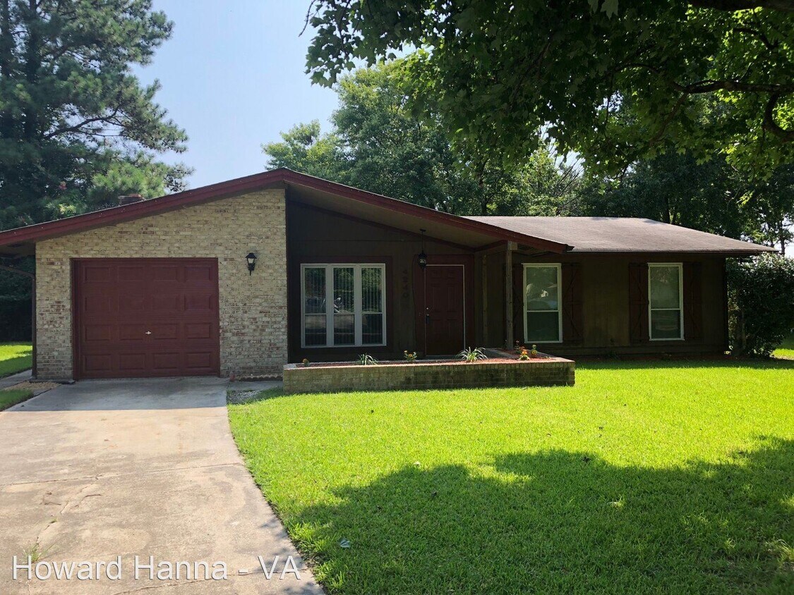Foto principal - 3 br, 2 bath House - 4240 Buckeye Court