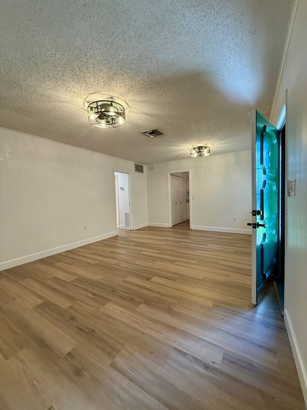 Foto del edificio - 3429 S Polk Ave