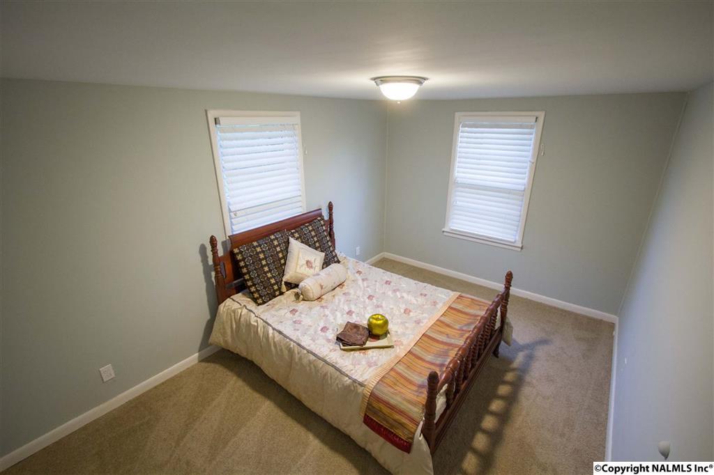 Foto principal - 26602 Nick Davis Rd