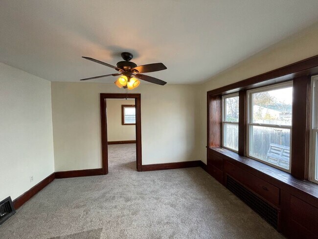 Foto del edificio - 1172 Tulip St