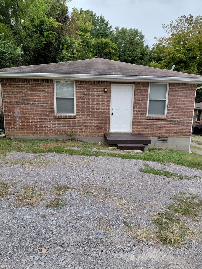 Building Photo - 4008 Hutson Ave