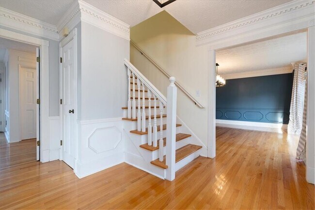 Foto del edificio - 5363 Amhurst Dr