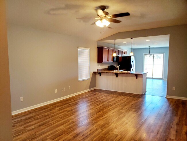 Building Photo - 169 Sedgewick Dr