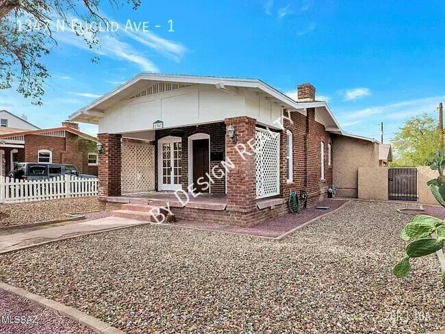 Foto del edificio - 1347 N Euclid Ave