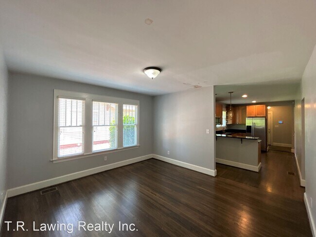 Building Photo - 3 br, 2 bath House - 325 Walnut Ave