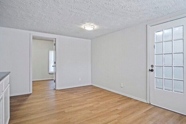 Foto del edificio - 3009 SE 18th St