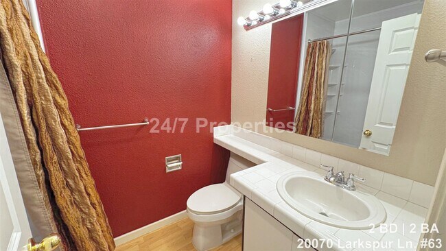 Foto del edificio - Lovely 2 BD | 2 BA Condo with Balcony - West Linn *Pet Friendly*