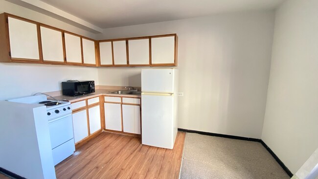 Foto del edificio - 3933 N Clarendon Ave