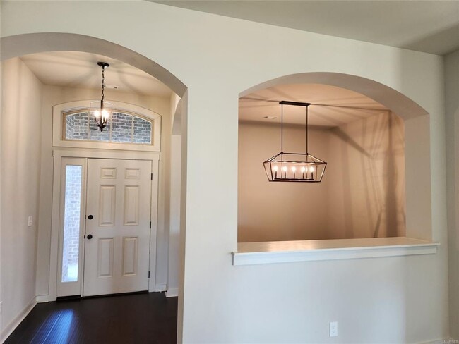 Building Photo - 292 Hedgefield Dr