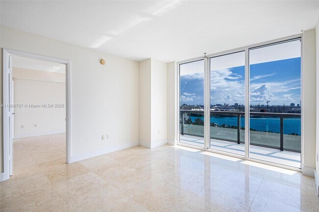 Building Photo - 50 Biscayne Blvd