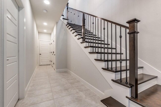 Photo - 8202 Laflin Ln Townhome