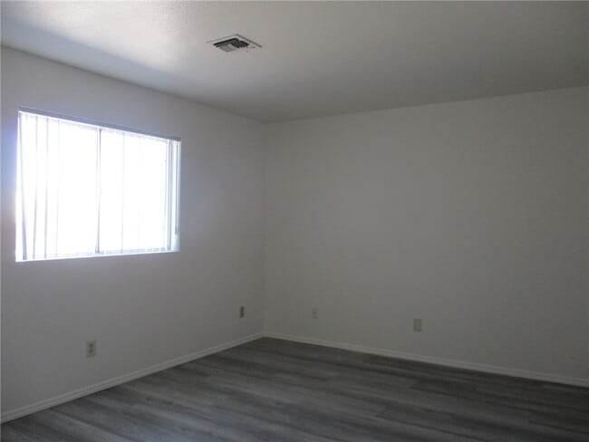 Building Photo - 5080 La Calzada