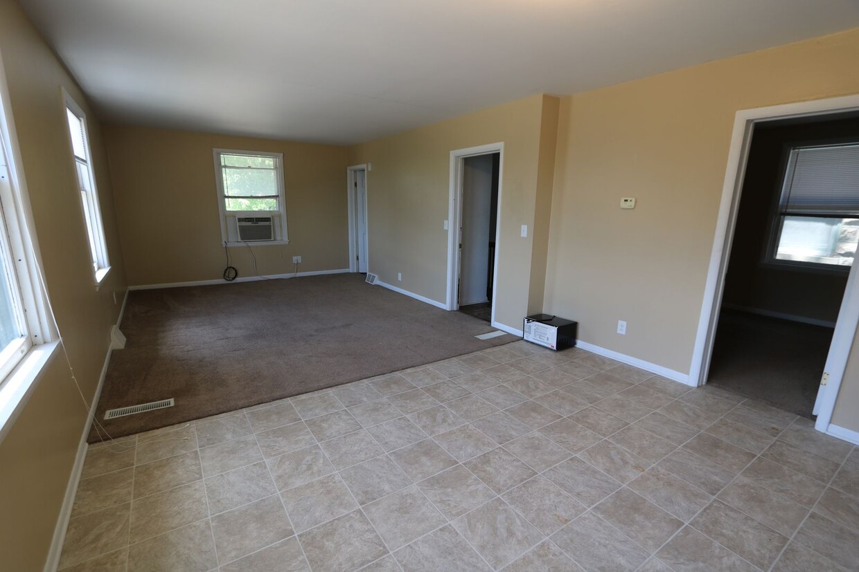 Foto principal - 902 N 4th St