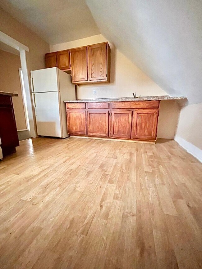 Foto del edificio - 67 Derby Ave