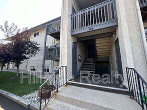 Building Photo - 5042 El Camino Dr