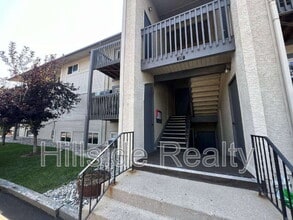 Building Photo - 5042 El Camino Dr