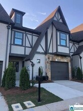 Building Photo - 4215 Lennox Dr