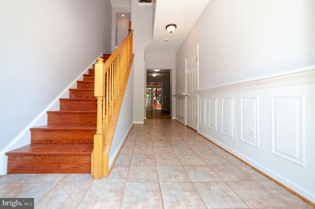 Building Photo - 8267 Phelps Lake Ct