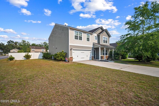 Building Photo - 13 Brasstown Way