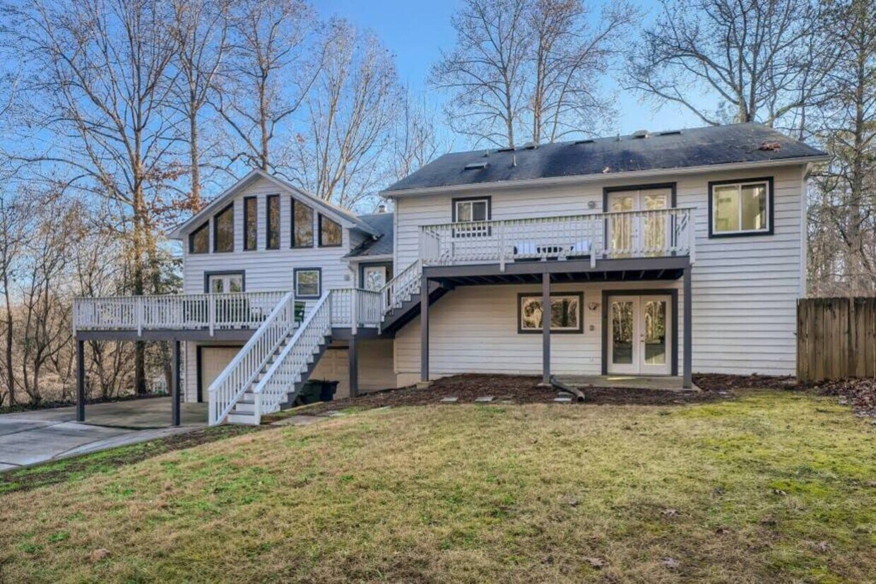 Foto del edificio - 4438 Glengary Dr NE