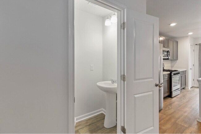 Building Photo - 111 Cozy Nest Wy