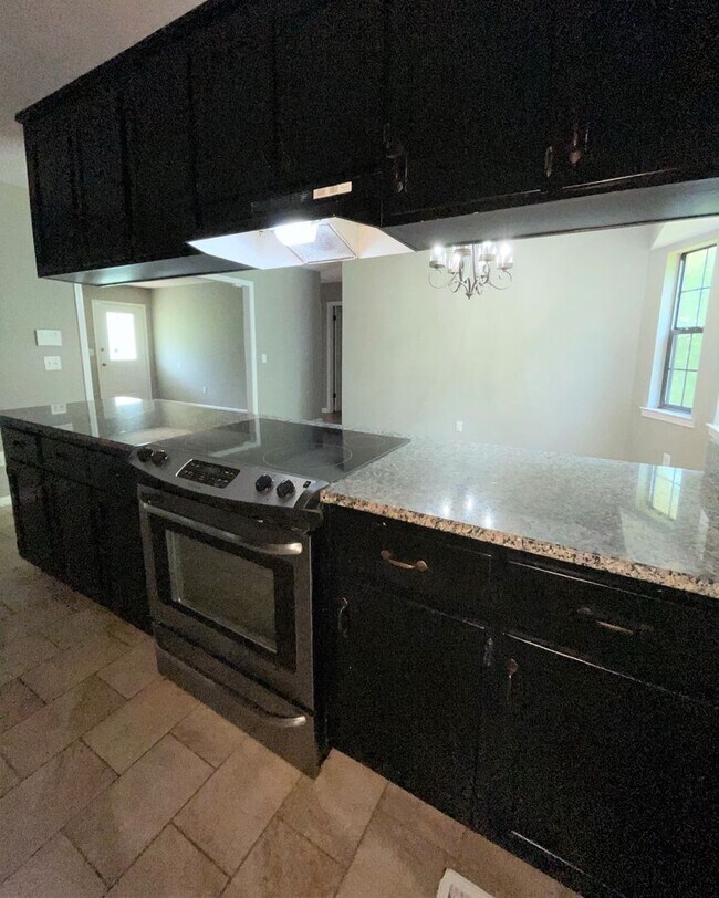 Building Photo - Available NOW!