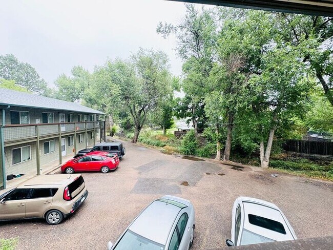 Foto del edificio - Move in specials - Pick One - 1st month free or $100 off monthly rent. Flexible lease terms are a...