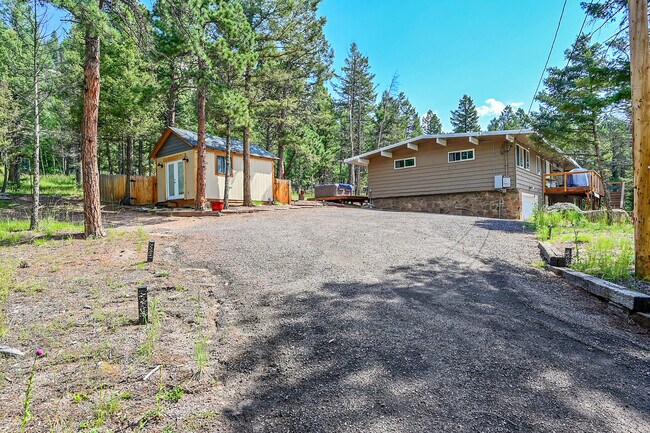 Foto del edificio - 30723 Kings Valley Dr