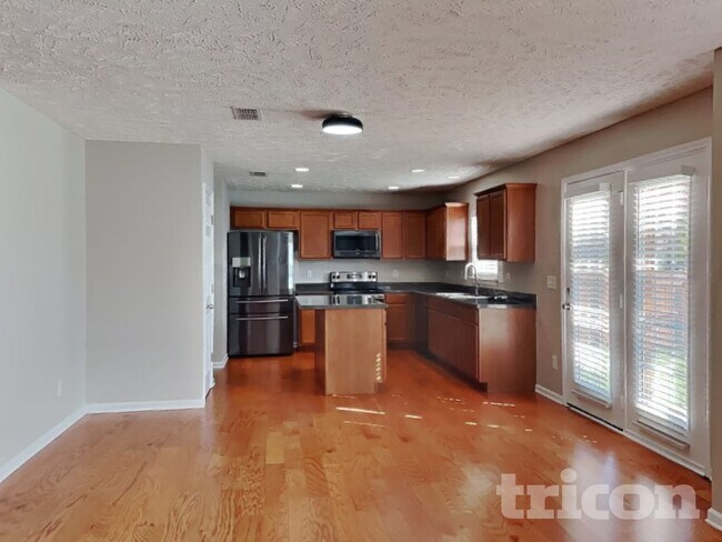 Building Photo - 2037 Red Jacket Trace