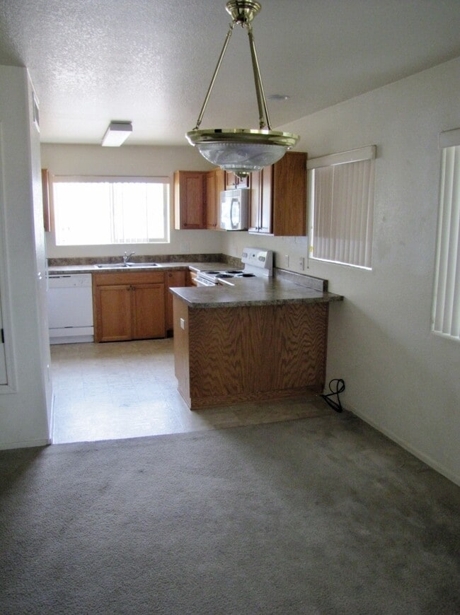 Foto del edificio - 2BR/2BA, 1024 sq.ft. condo in Sierra Vista, AZ
