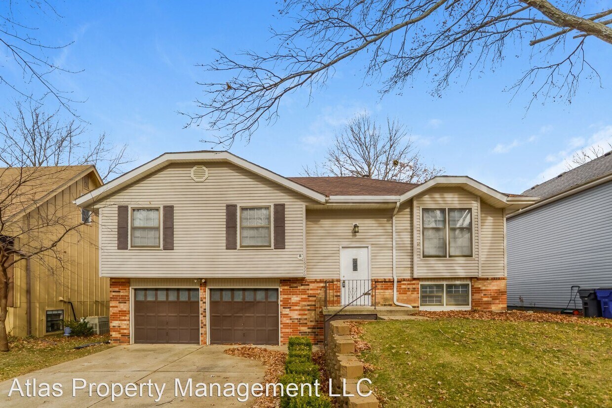 16320 W 126th St, Olathe, KS 66062 House Rental in Olathe, KS