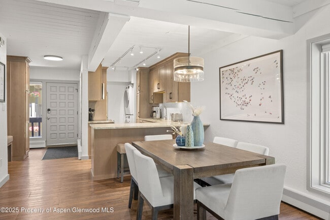 Foto del edificio - 70 Gallun Ln