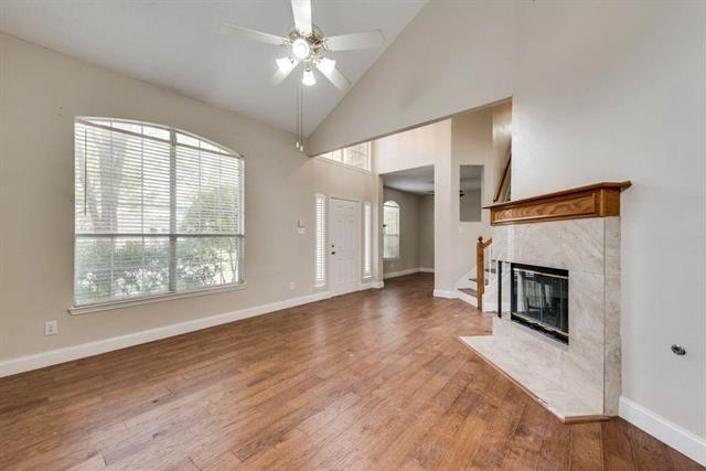 Foto del edificio - 3009 Larkspur Ct