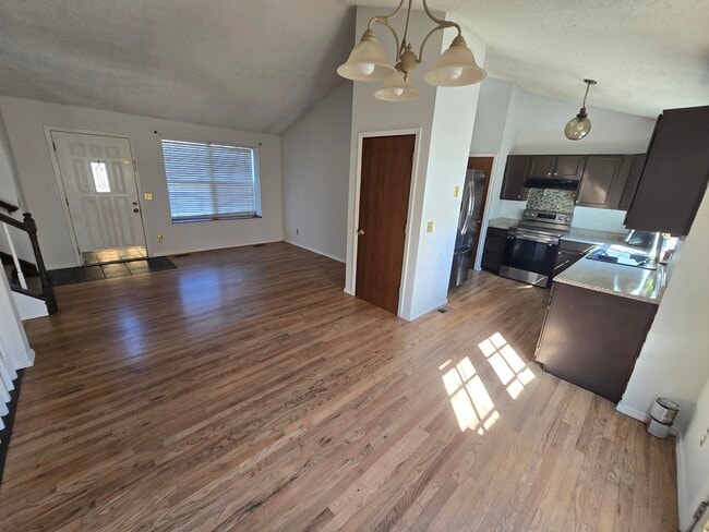 Building Photo - 19420 E Colorado Dr