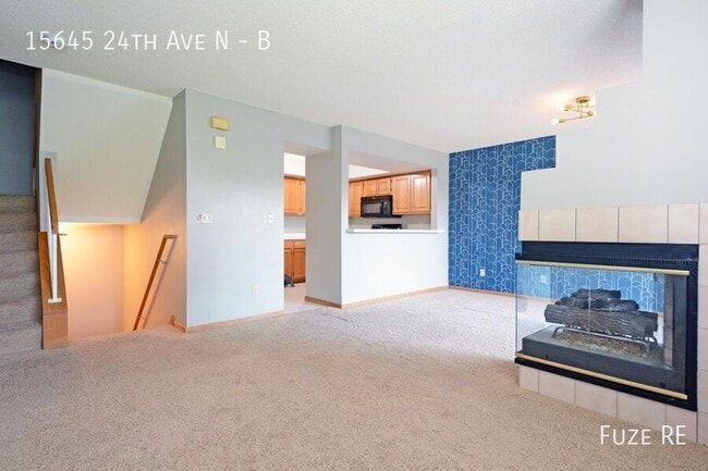 Building Photo - 15645 24th Ave N