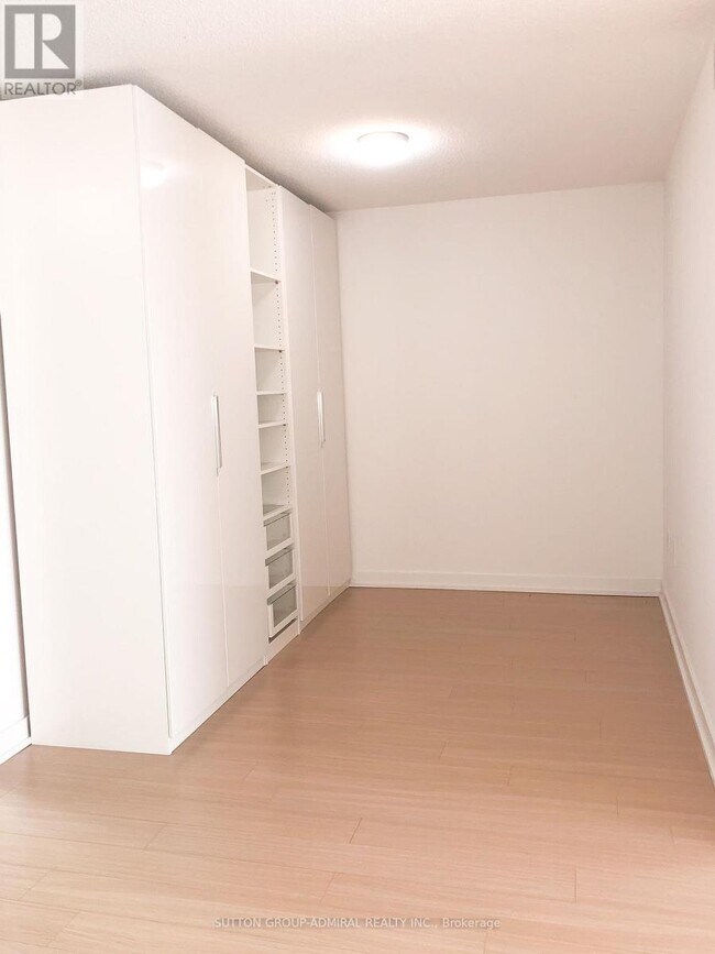 Building Photo - 151 Dan Leckie Way