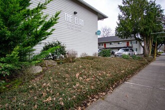 Building Photo - 7528 N Ida Ave