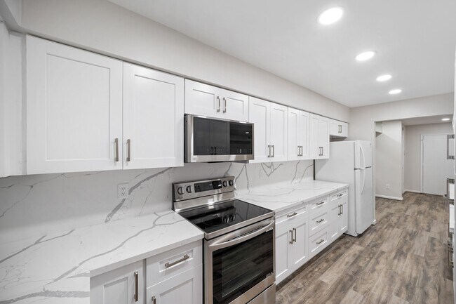 Foto del edificio - 357 N Post Oak Ln