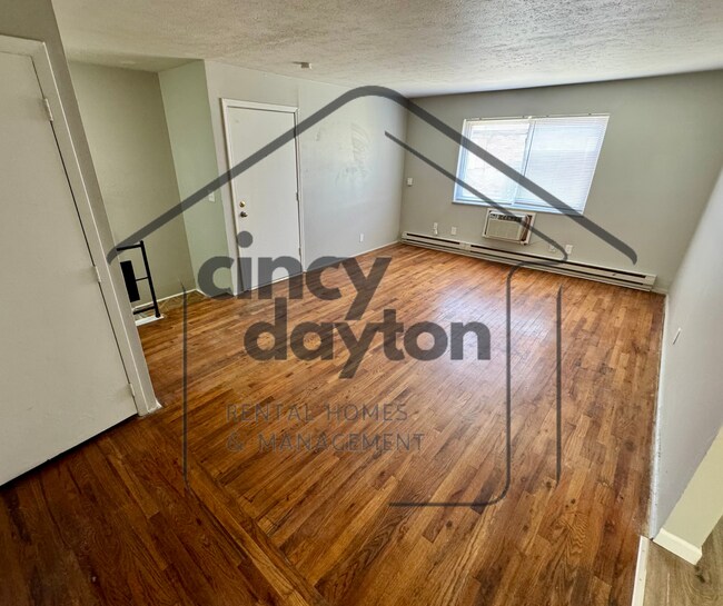 Foto del edificio - 6118 Stover Ave