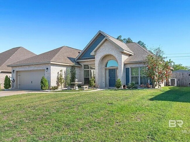 Foto del edificio - 335 Thornhill Cir
