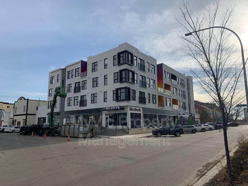 Photo principale - 8015 102 St NW